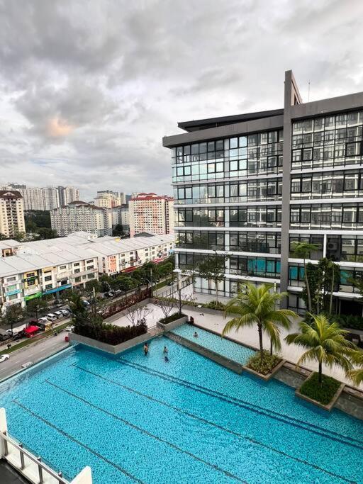 Pangsapuri Premium Cozy Near Mid Valley